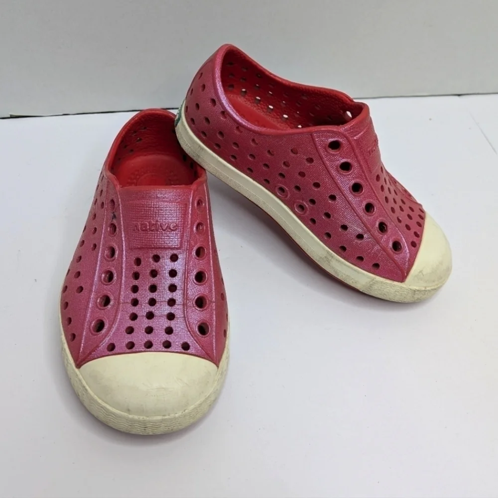 Native Metallic Pink Water Shoe 6T